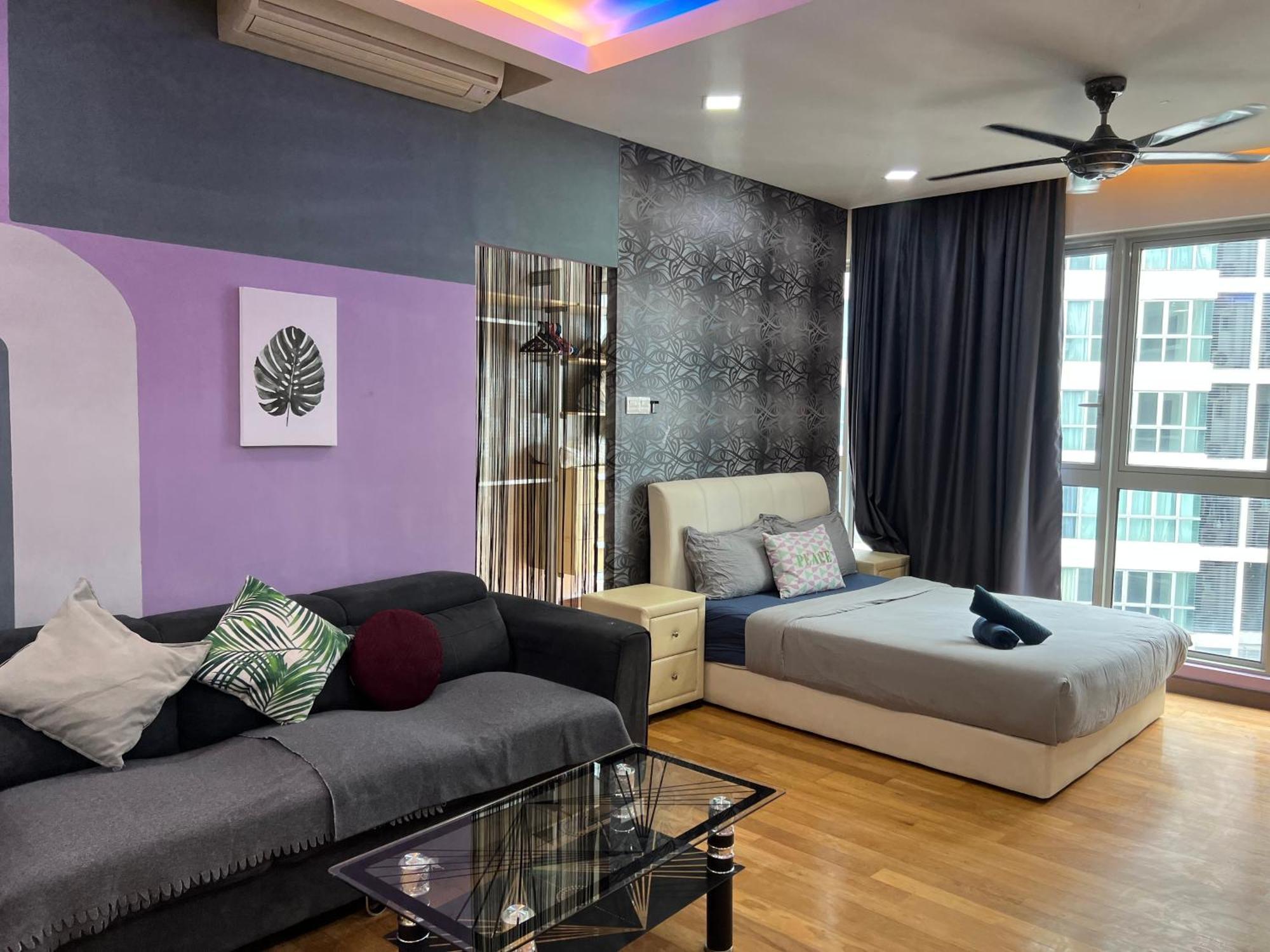 Regalia Service Suites Klcc Skypool Куала-Лумпур Экстерьер фото