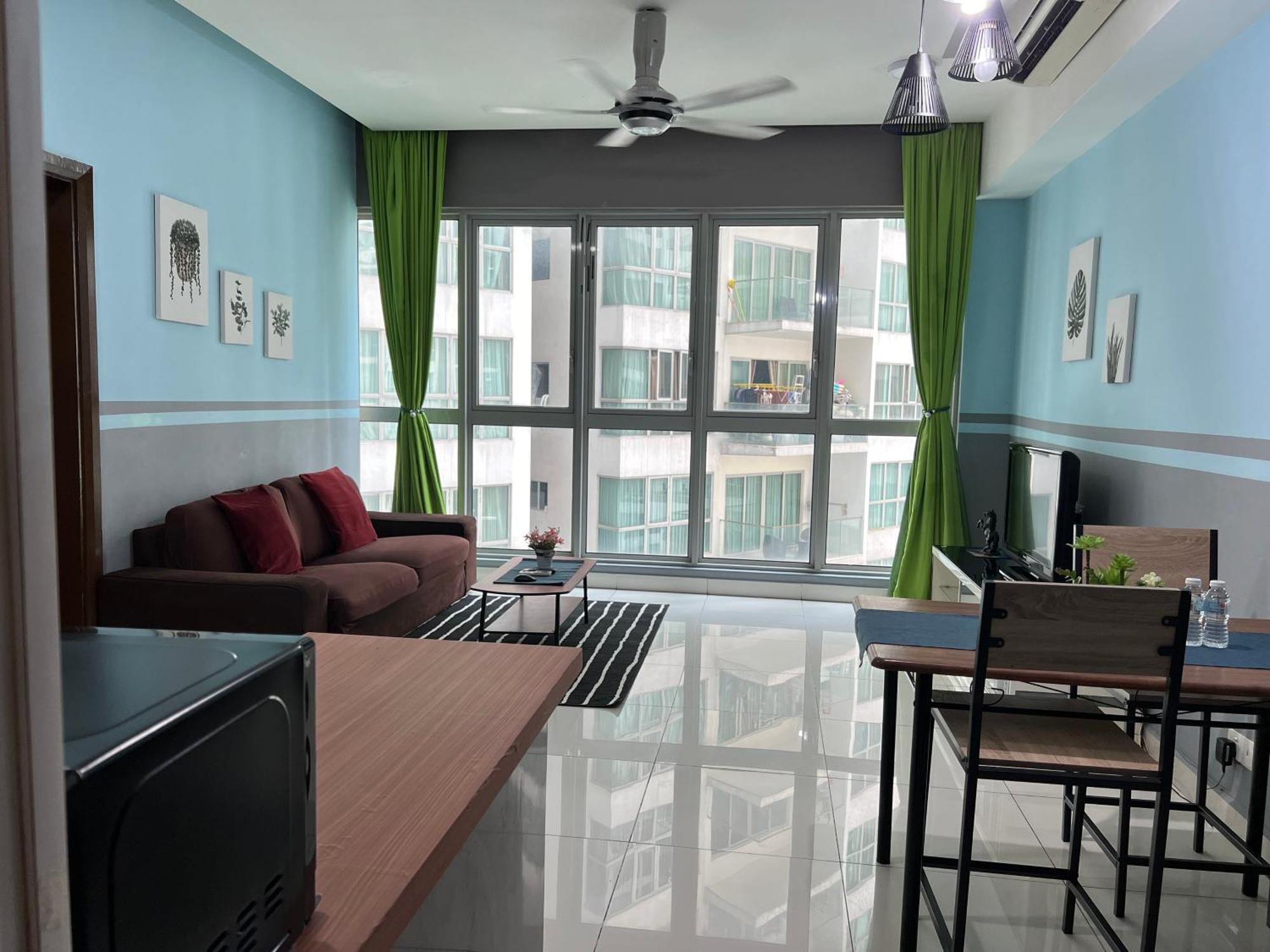 Regalia Service Suites Klcc Skypool Куала-Лумпур Экстерьер фото